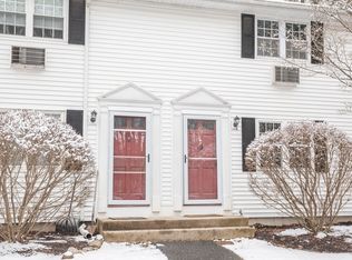 1300 Federal St APT 19, Belchertown, MA 01007