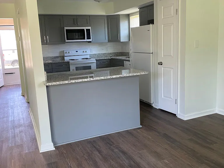 4172 Ohare Dr — Photo 4