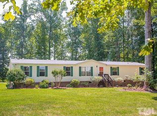 800 Woodsdale Rd, Roxboro, NC 27574