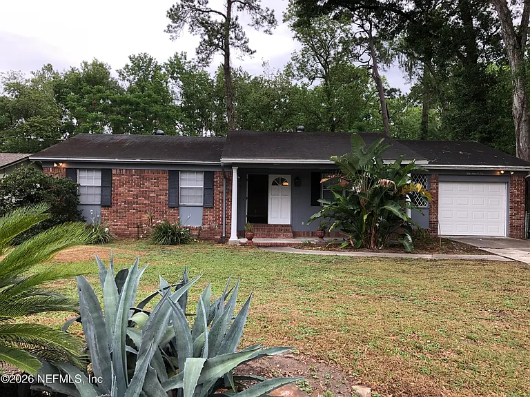 5406 Community Cir — Photo 1