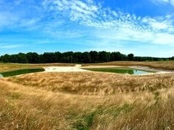 5581 Hatches Corners Rd, Conneaut, OH 44030