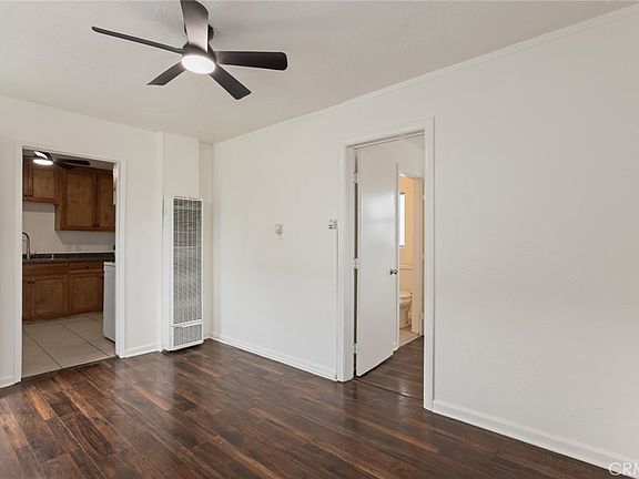 3rd image of 1007 Lewis Ave