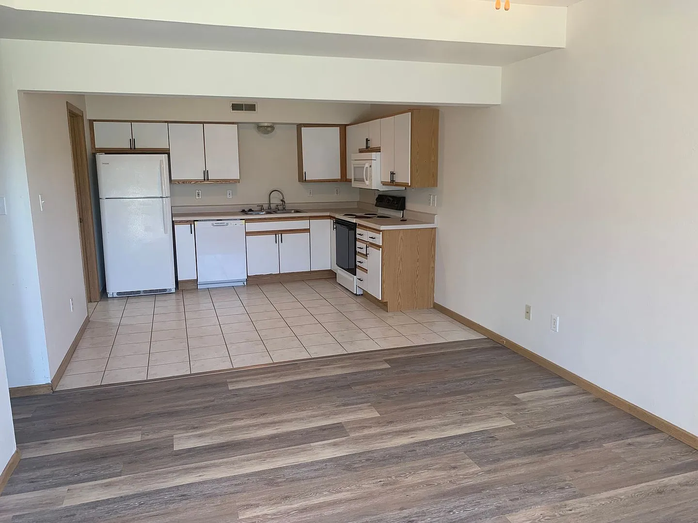dee5120 — Photo 2