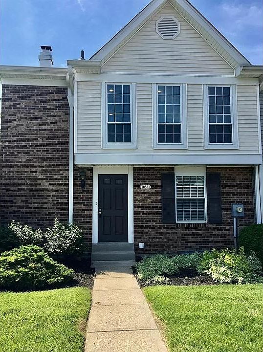 1st image of 10851 Lakehurst Ct