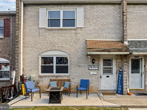 5125 Lighthouse Ln, Bensalem, PA 19020