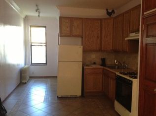 1813 George St #TWL, Flushing, NY 11385