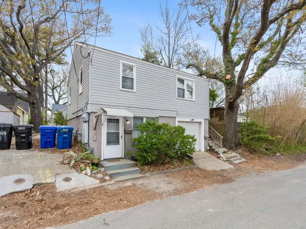 318 34th 1/2 St #A, Virginia Beach, VA 23451