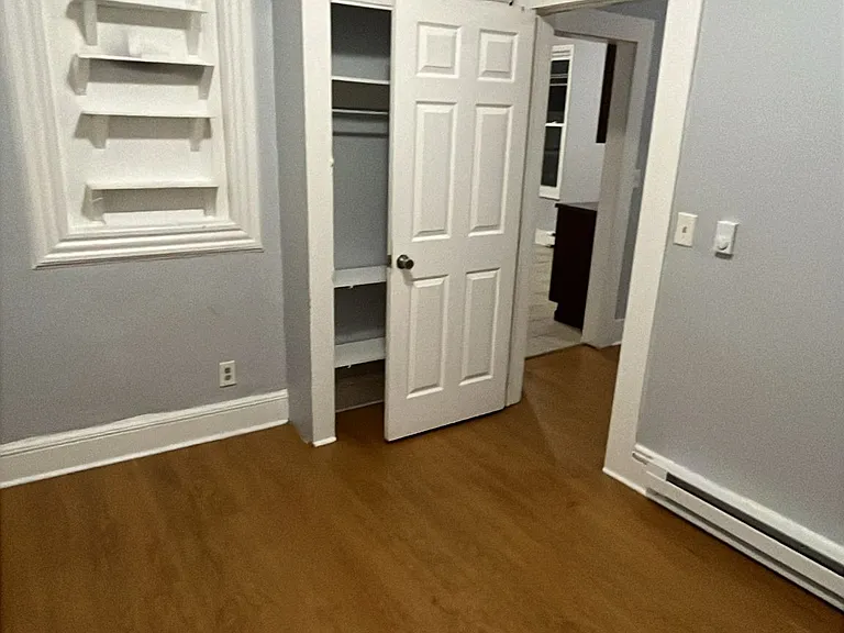 94 N 3rd St #F — Photo 2