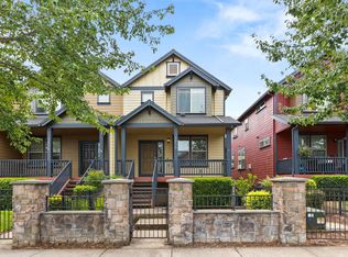 1450 NE Edgefield St, Hillsboro, OR 97124