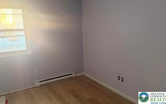 5th image of 4059 Mauch Chunk Rd N