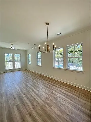 602 Foy St — Photo 3