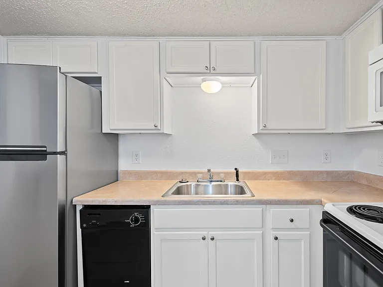 2500 Burleson Rd #709 — Photo 7