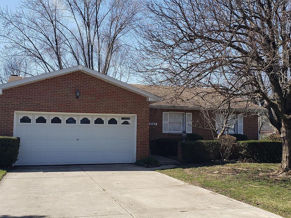 1st image of 2065 Birchview Dr N