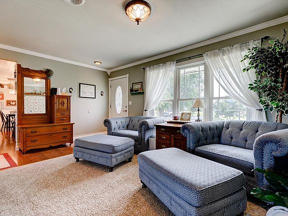 5th image of 1839 330th St