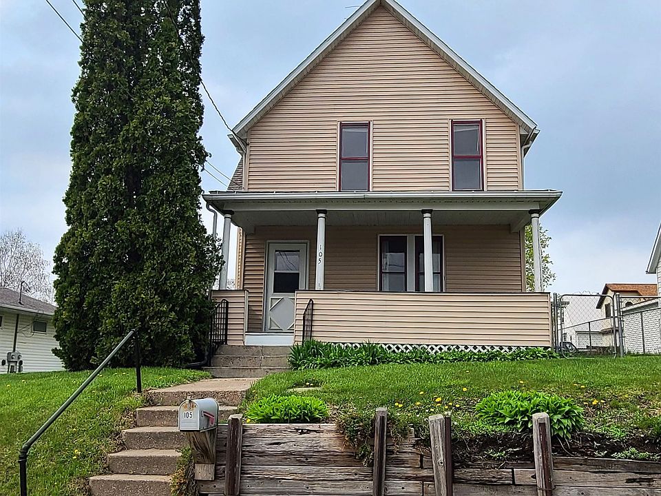 1st image of 105 2nd Ave NW