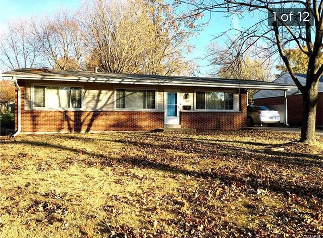 Burning Tree Dr, Florissant — Photo 1