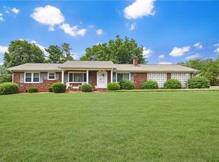 4415 Glenn Hi Rd, Winston Salem, NC 27107