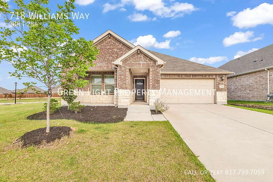 Beautiful 3 bedroom in McKinney built in 2024 — Photo 3