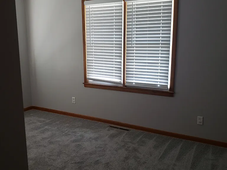 309 S Mitchell St — Photo 9