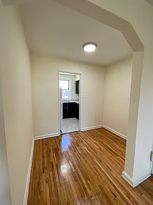 Rented by KEYNDOOR LLC | media 8