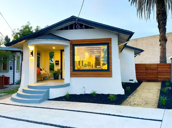 22 Murdock Ct, Oakland, CA 94605
