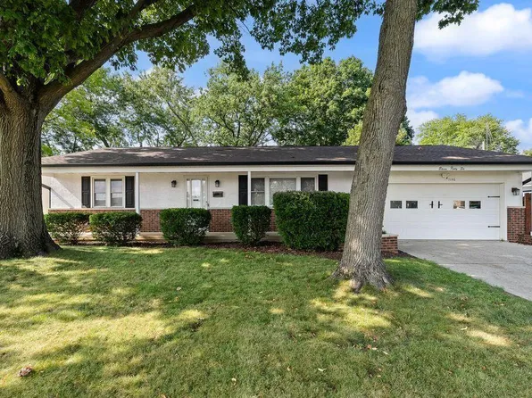 1146 Dechant Ct, Columbus, OH 43229