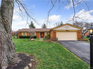 206 Whittington Dr, Dayton, OH 45459