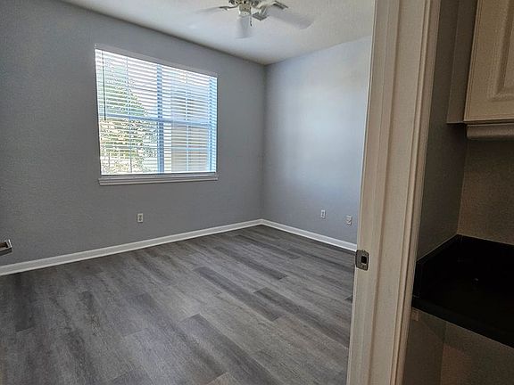 5th image of 860 N Orange Ave APT 265