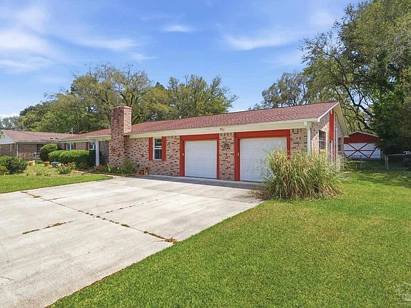 3rd image of 10827 Berryhill Rd