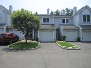 163 Windward Ct S, Port Jefferson, NY 11777
