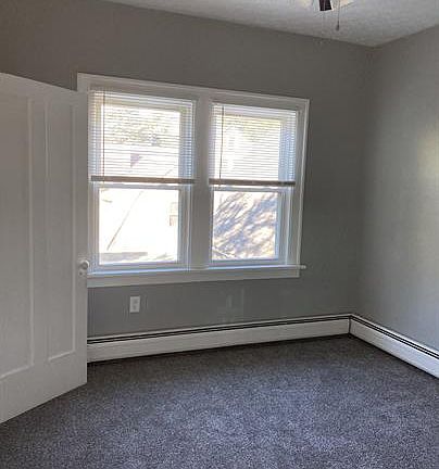 5th image of 3776 W 33rd St APT 28