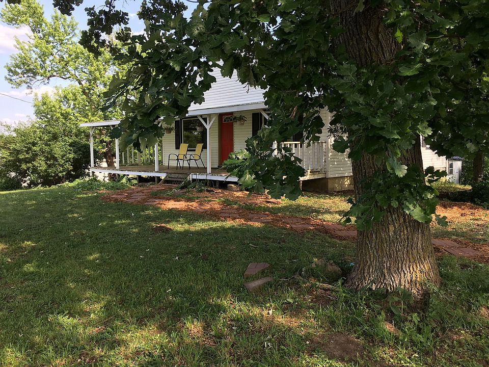 20 acres with new renovation