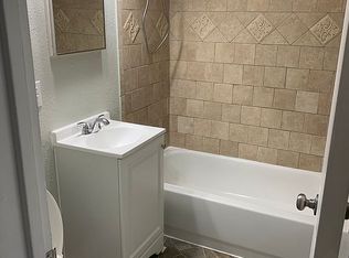 413 E Sloan St, Mount Vernon, MO 65712
