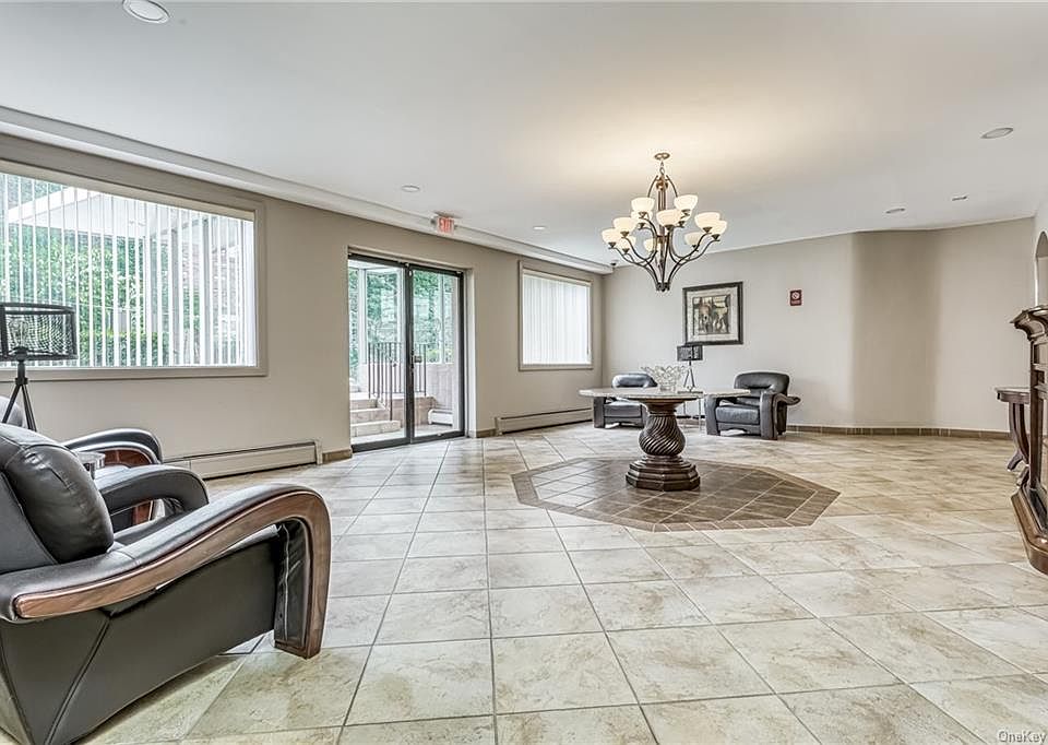 5 Oakdale Mnr Suffern, NY, 10901 Apartments for Rent Zillow