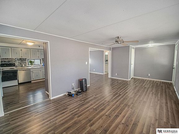 3rd image of 1908 Northville Cir