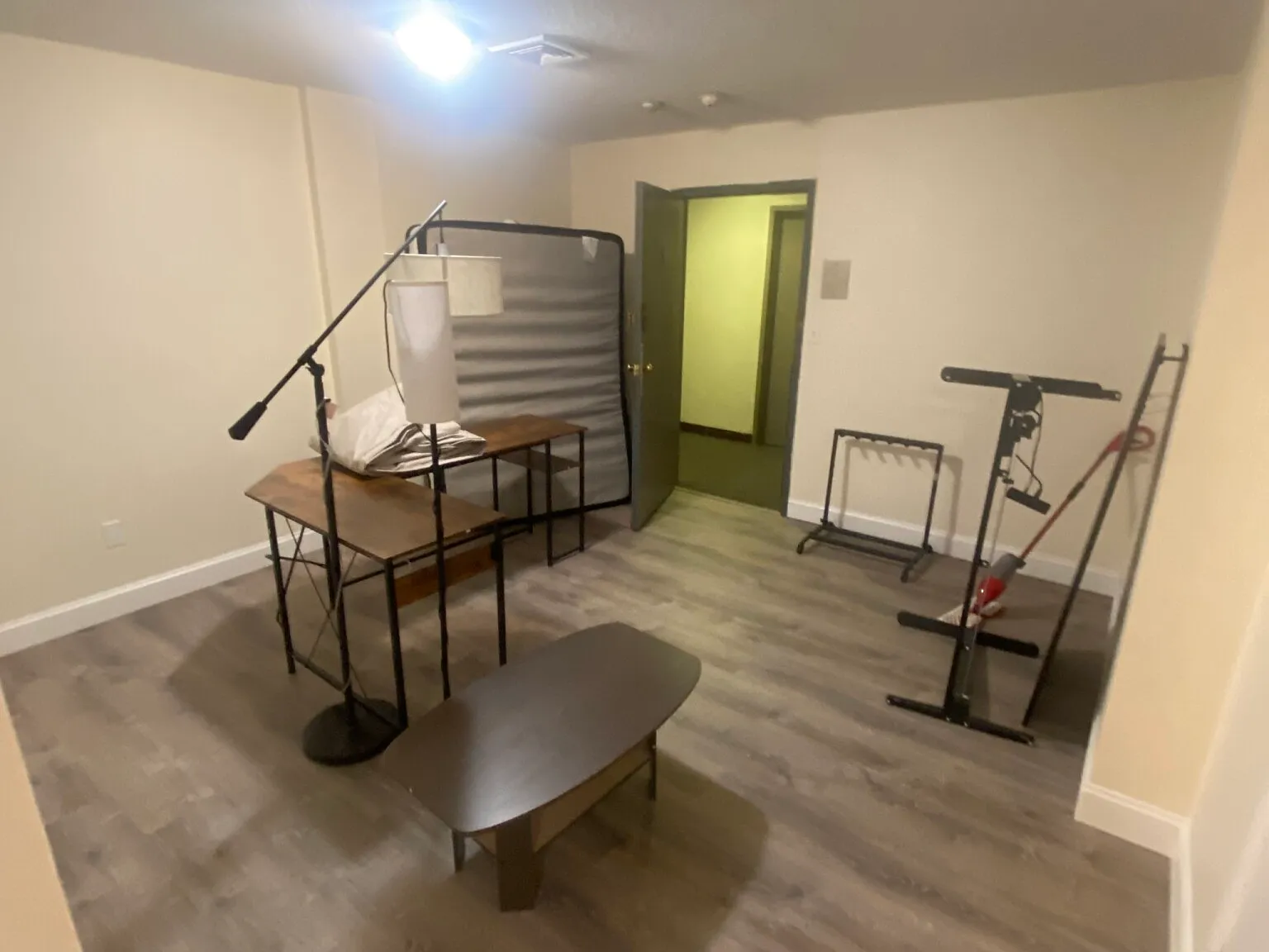 Studio, 450 sqft, $2,300 — Photo 2