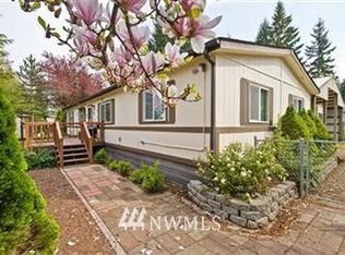 81 NE Saber Dr, Belfair, WA