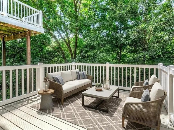1209 Silver Fern Dr, Lake Saint Louis, MO 63367