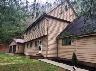 85 Porter Hl, Stanville, KY 41659