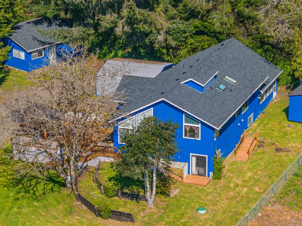 430 N Yodel Ln, Otis, OR 97368
