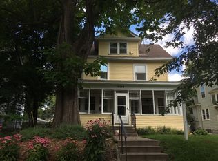 1927 Laurel Ave, Saint Paul, MN 55104