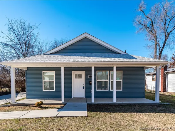221 Fallsview Drive, Clarksville, IN 47129