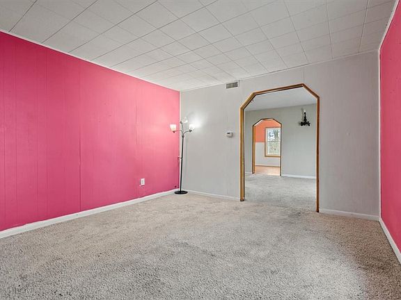 3rd image of 2307 Middletown Eaton Rd