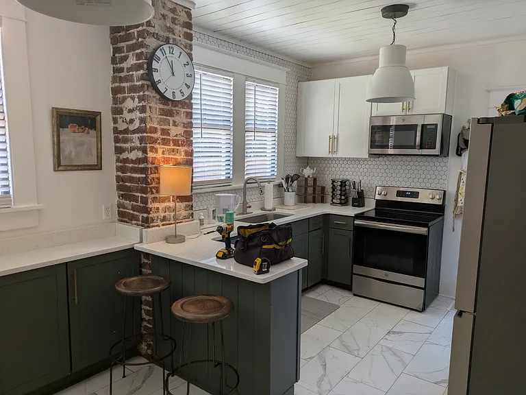 1512 Johns Rd — Photo 6