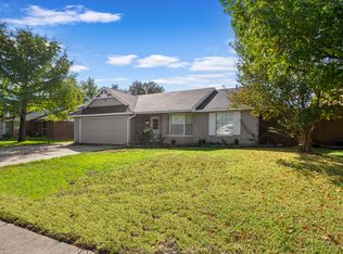 1316 Garden Terrace Dr, Irving, TX 75060
