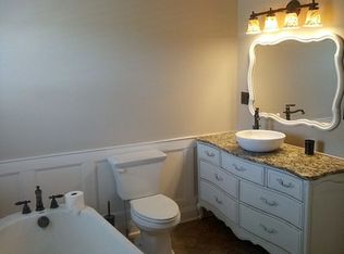 23 Carroll Byrd Ln, Dunn, NC 28334