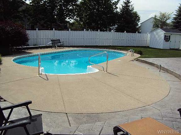 5th image of this home