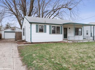 4018 40th St, Des Moines, IA 50310
