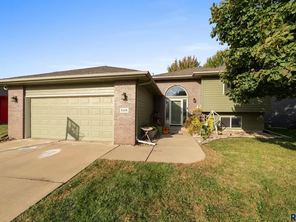 5109 S Sarmar Ave, Sioux Falls, SD 57106