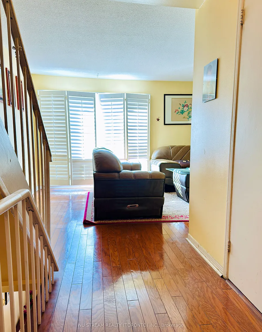 Village Pkwy #39 photo 1